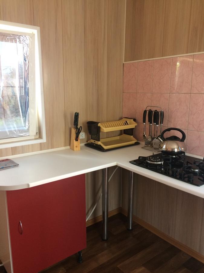 Дом Семейного Отдыха Karolino-Buhaz Exterior foto